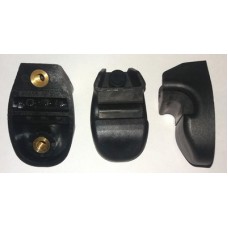 1744793 Втулка направляющая передней решетки 